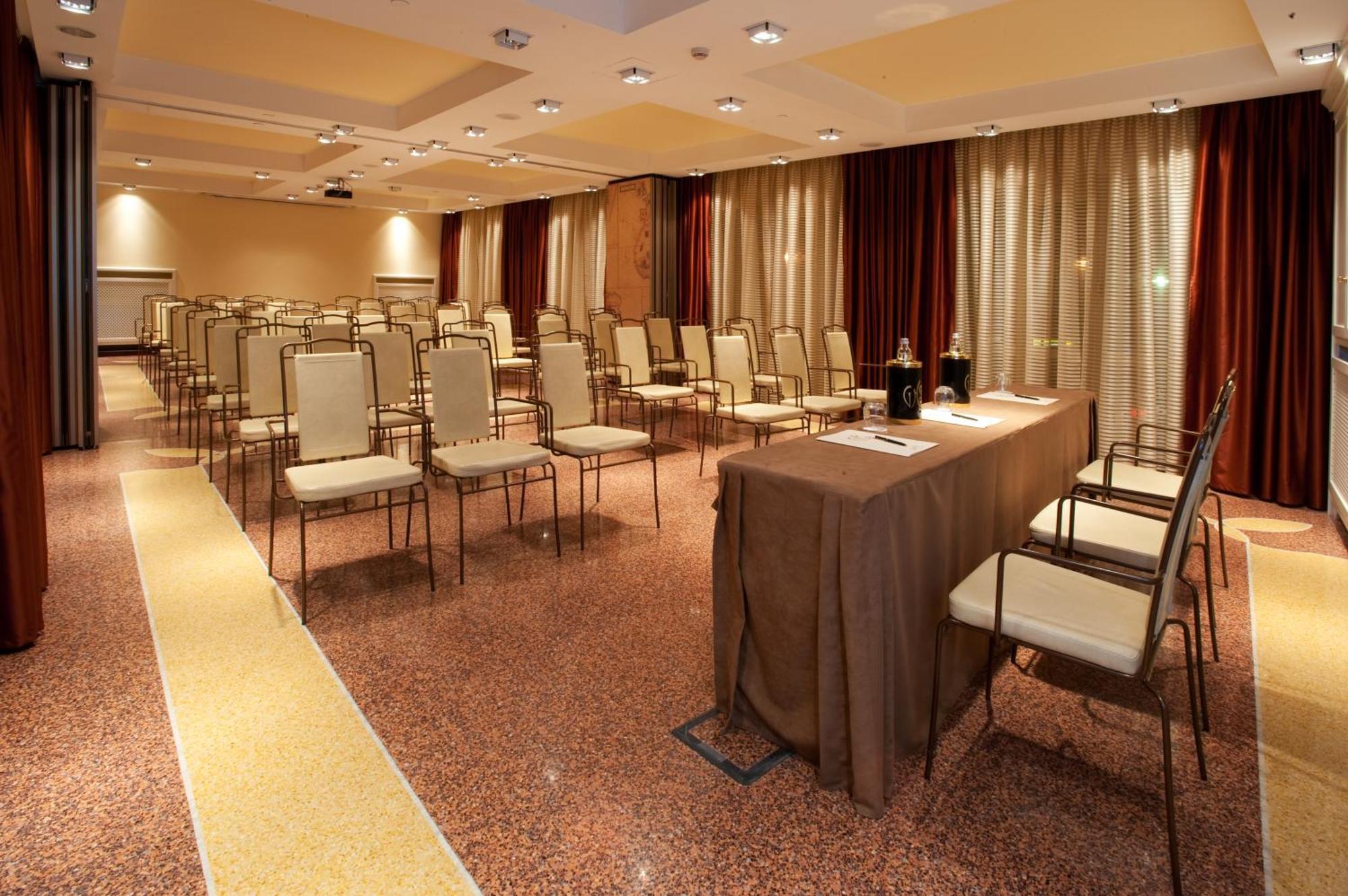 Grand Hotel Savoia Genoa Business photo Meeting room